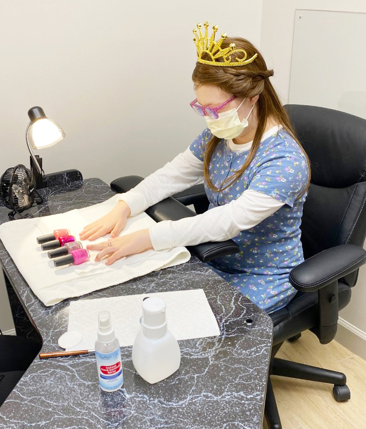 Support services for Children and Families in Michigan  - Kenzie%20getting%20her%20nails%20done%20EDIT
